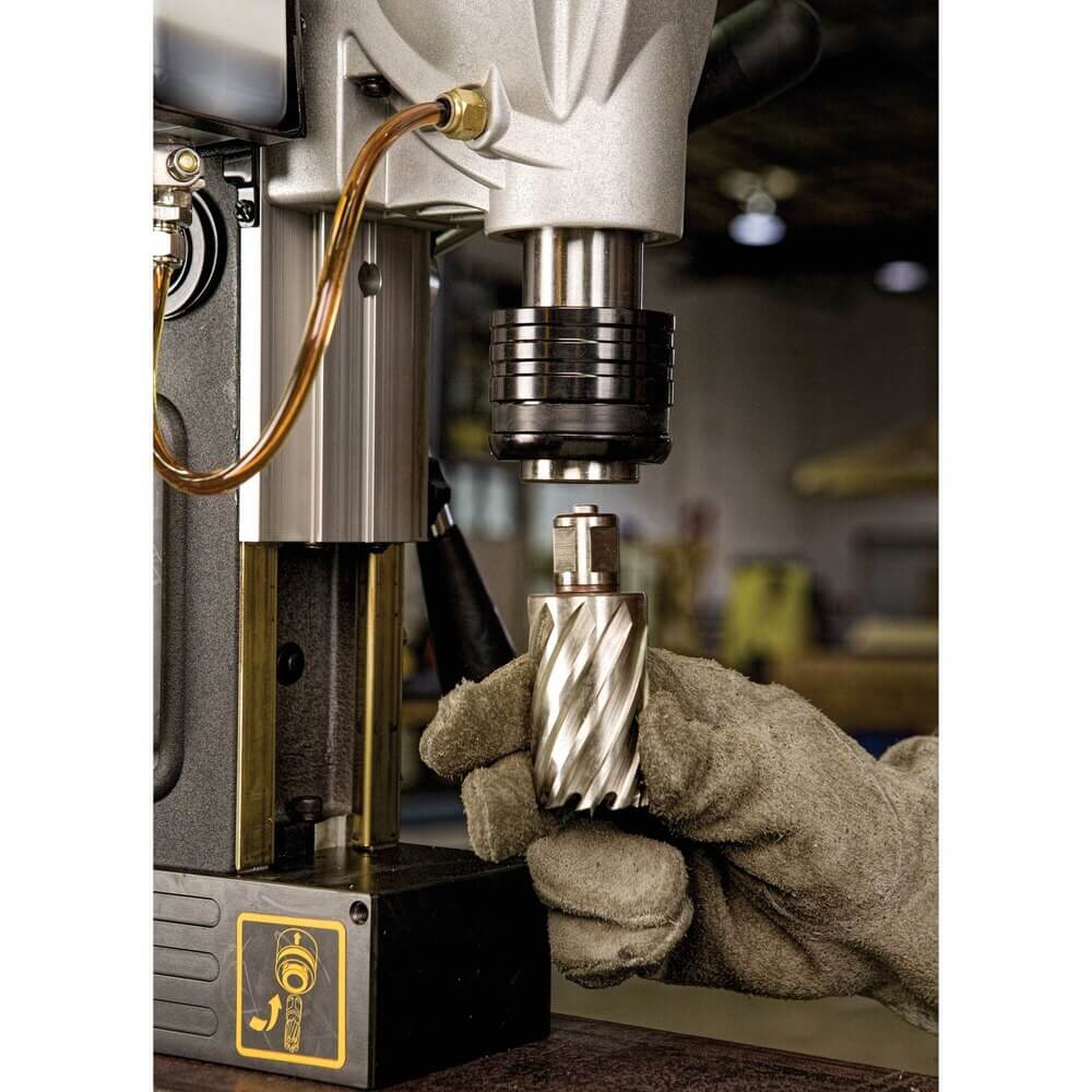DEWALT DWE1622K 2" 2-Speed Magnetic Drill Press