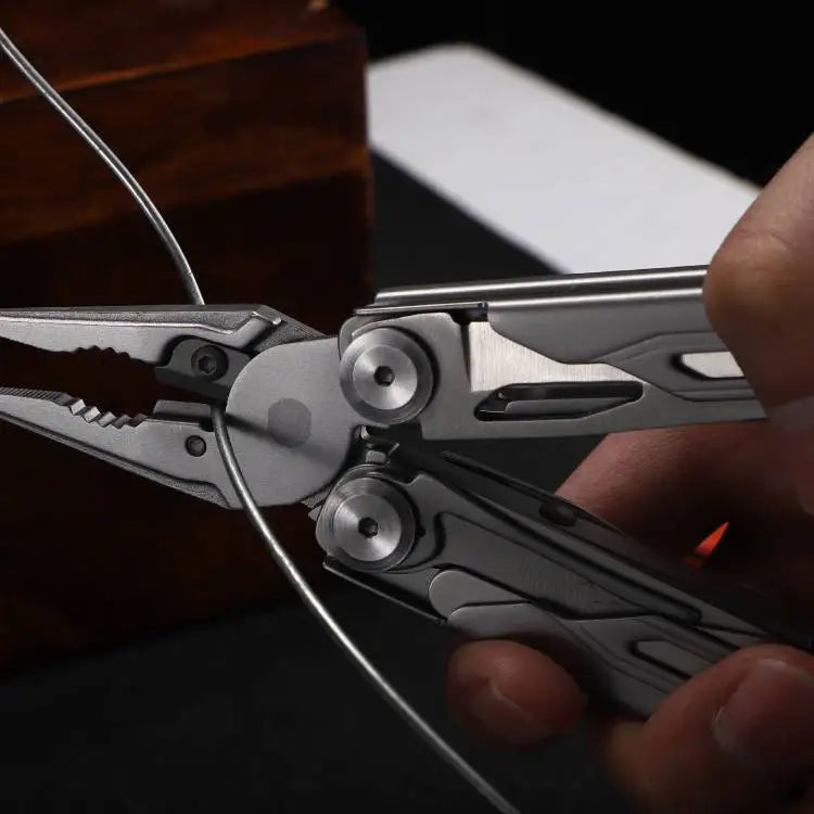 Daicamping DL10 Pocket Multi Folding Knife Plier Multi-purpose Clamp Outdoor EDC Multitools Survival Gear Clip Hand Tool Sets