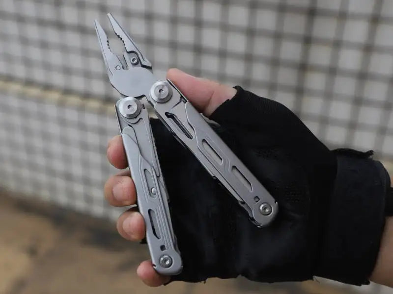 Daicamping DL10 Pocket Multi Folding Knife Plier Multi-purpose Clamp Outdoor EDC Multitools Survival Gear Clip Hand Tool Sets