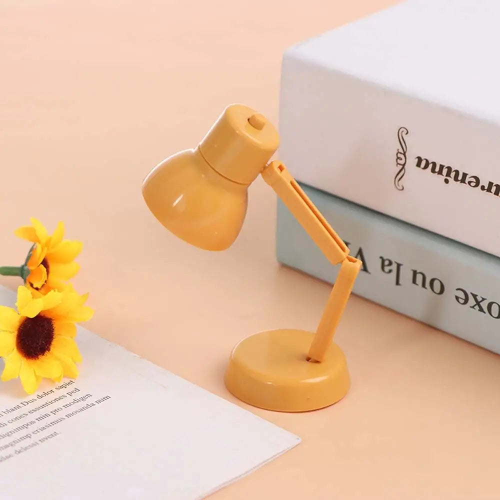 Decor  House Decoration Crafts LED Light Simulation Desk Lamp Dollhouse Miniature Desk Lamp Miniature Dollhouse Furniture